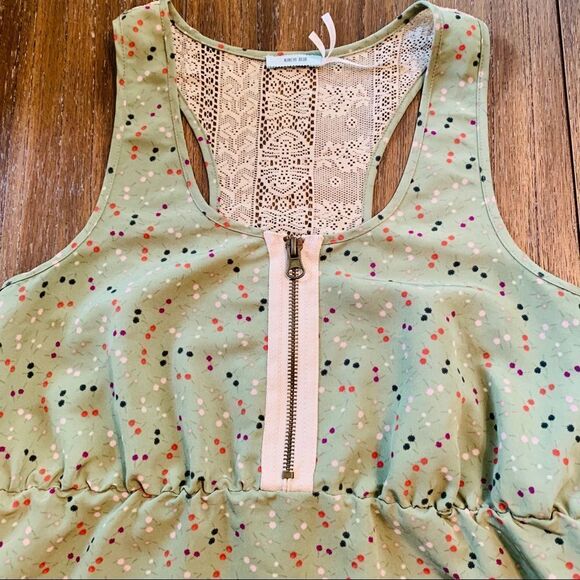 UO Kimchi Blue xs dress green lace z… - Picture 3 of 5